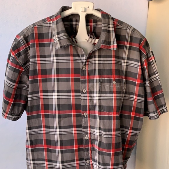 Ecko Unltd Plaid Short Sleeve Button Down Shirt - Picture 2 of 11